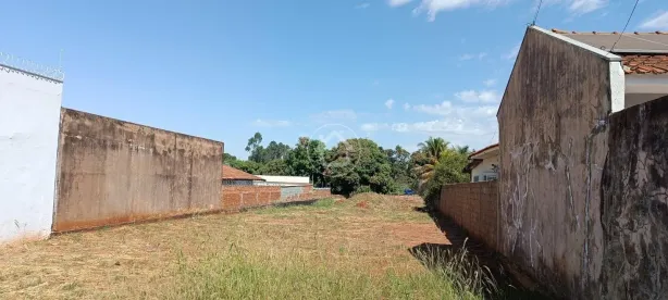 Lote/Terreno à venda, 720m² no Vila Taveirópolis, Campo Grande