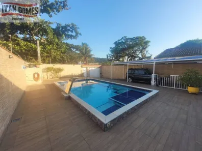 Casa com 4 Quartos à venda, 300m² no Guaiúba, Guarujá