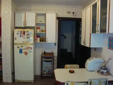 Sobrado com 3 Quartos à venda, 200m² no Cidade São Francisco, São Paulo