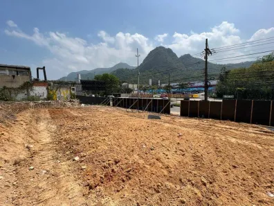 Lote/Terreno à venda, 4000m² no Jacarepaguá, Rio de Janeiro