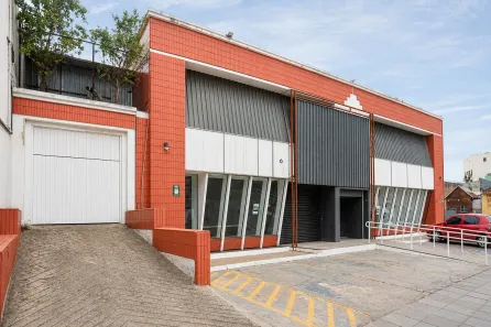 Prédio Comercial para alugar, 1043m² no Navegantes, Porto Alegre