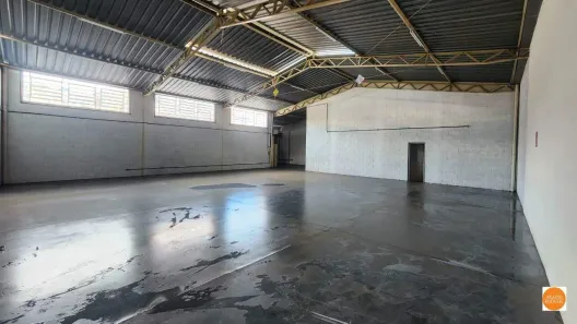 Galpão/Depósito/Armazém para alugar, 450m² no Santo André, Belo Horizonte