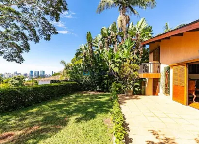 Casa de Condomínio com 3 Quartos à venda, 250m² no Jardim Guedala, São Paulo