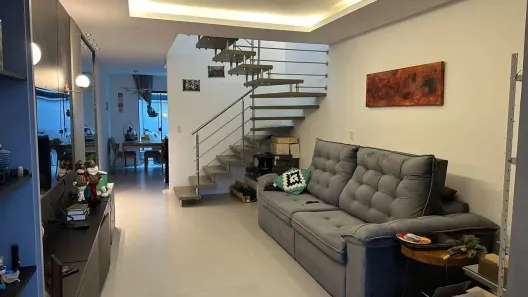 Sobrado com 2 Quartos à venda, 95m² no Morretes, Itapema