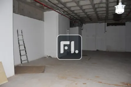 Sala Comercial para alugar, 231m² no Green Valley Alphaville, Barueri
