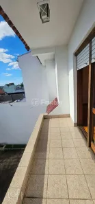 Casa com 3 Quartos à venda, 100m² no Jardim Sabará, Porto Alegre