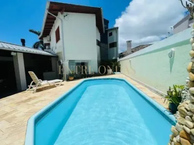 Casa com 5 Quartos para alugar, 238m² no Córrego Grande, Florianópolis