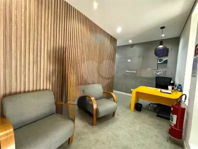Prédio Comercial à venda, 380m² no Cambuci, São Paulo