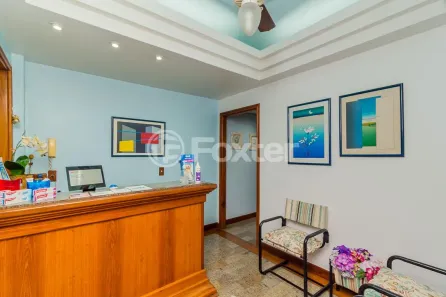 Sala Comercial à venda, 57m² no Petrópolis, Porto Alegre