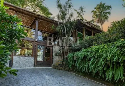 Casa com 6 Quartos à venda, 300m² no Vargem Grande, Rio de Janeiro