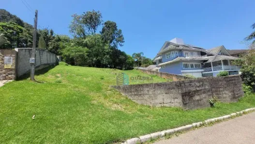 Lote/Terreno à venda, 686m² no Cacupé, Florianópolis