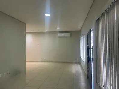 Imóvel Comercial com 3 Quartos para alugar, 100m² no Cambuí, Campinas