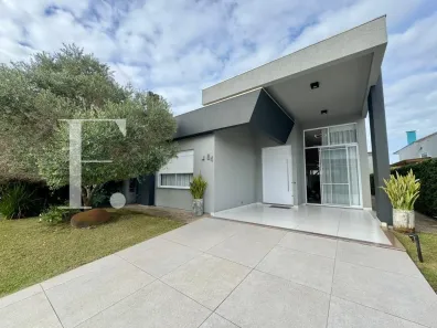 Casa de Condomínio com 3 Quartos à venda, 150m² no Centro, Xangri-lá