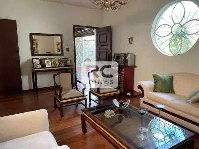 Casa com 4 Quartos à venda, 273m² no Cidade Nova, Belo Horizonte
