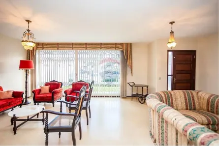 Casa com 4 Quartos à venda, 457m² no Jardim Social, Curitiba