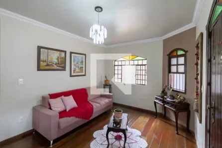 Casa com 3 Quartos à venda, 235m² no Santa Amélia, Belo Horizonte