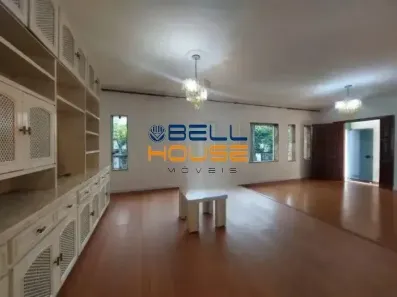 Sobrado com 3 Quartos para alugar, 251m² no Bangú, Santo André