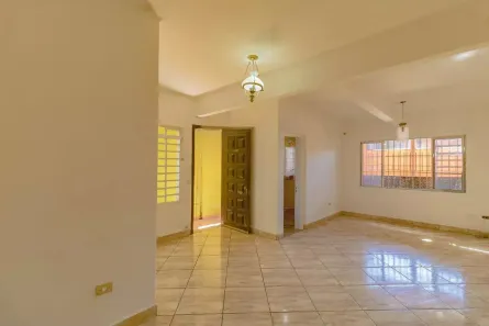 Casa com 3 Quartos à venda, 195m² no Vila Fachini, São Paulo