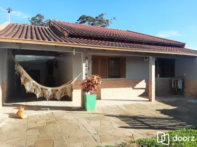 Casa com 3 Quartos à venda, 194m² no Restinga, Porto Alegre