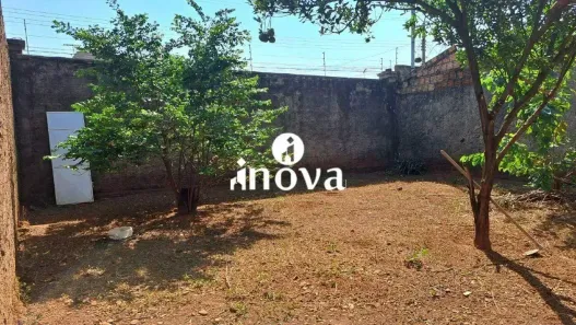 Lote/Terreno à venda, 250m² no Manhattan, Uberaba