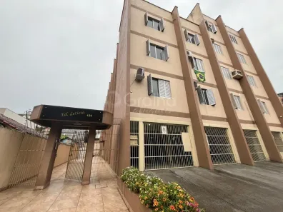 Apartamento com 3 Quartos para alugar, 89m² no Coqueiros, Florianópolis