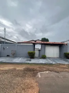 Casa com 3 Quartos para alugar, 259m² no Paraviana, Boa Vista