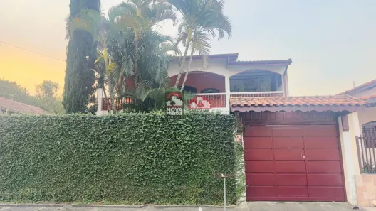 Casa com 2 Quartos à venda, 130m² no Jardim Carlota, Pindamonhangaba