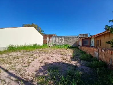 Lote/Terreno à venda, 300m² no Pinheiros, Balneário Barra do Sul