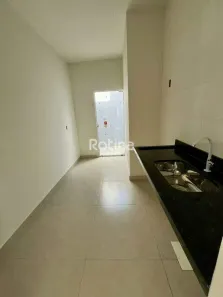 Casa com 2 Quartos à venda, 60m² no Aclimação, Uberlândia