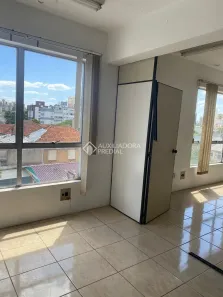 Sala Comercial à venda, 57m² no Medianeira, Porto Alegre