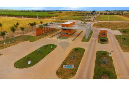 Lote/Terreno à venda, 4842m² no Centro, Panorama