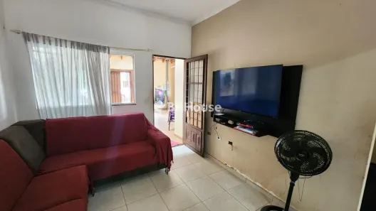 Casa com 2 Quartos à venda, 55m² no Jardim Uirapuru, Campo Grande