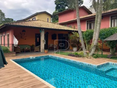 Casa de Condomínio com 3 Quartos à venda, 303m² no Jardim Indaiá, Embu das Artes