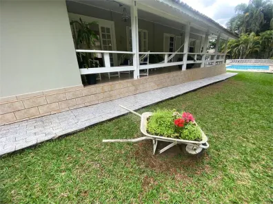 Casa de Condomínio com 4 Quartos à venda, 400m² no Jardim das Palmeiras (Zona Sul), São Paulo