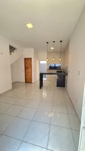 Casa de Condomínio com 2 Quartos à venda, 53m² no Camurupim, Caucaia