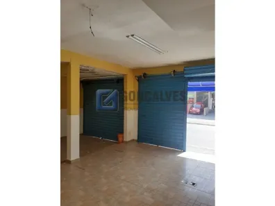 Casa com 4 Quartos à venda, 250m² no Ferrazópolis, São Bernardo do Campo