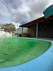 Sobrado com 3 Quartos para alugar, 300m² no Japiim, Manaus