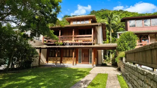 Casa com 4 Quartos à venda, 220m² no Guarda do Embaú, Palhoça