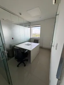 Sala Comercial com 3 Quartos à venda, 127m² no Adrianópolis, Manaus