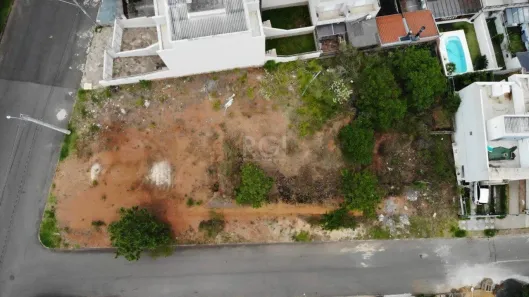 Lote/Terreno à venda, 322m² no Guarujá, Porto Alegre