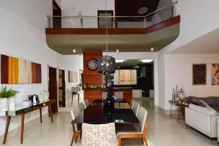 Casa com 5 Quartos à venda, 360m² no Fernão Dias, Belo Horizonte