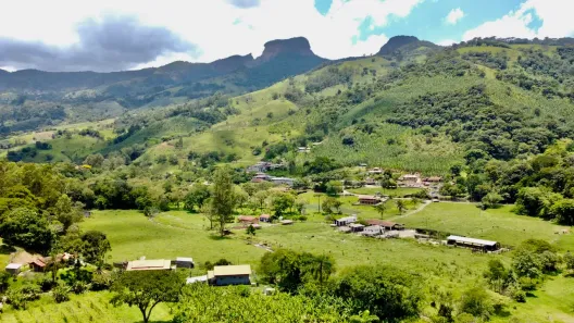 Fazenda/Sítio com 3 Quartos à venda, 9000m² no , São Bento do Sapucaí
