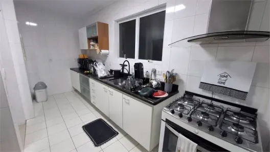 Apartamento com 2 Quartos à venda, 82m² no Gonzaga, Santos