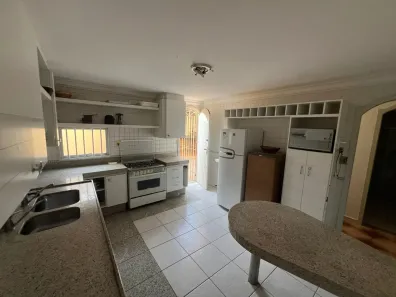 Casa com 4 Quartos à venda, 250m² no Enseada Azul, Guarapari