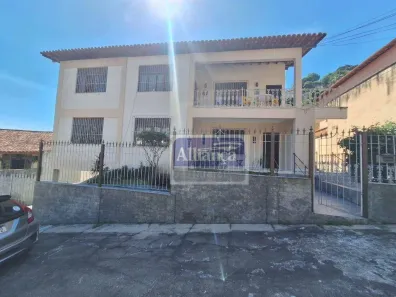 Casa com 3 Quartos à venda, 220m² no Santa Rosa, Niterói