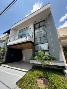 Sobrado com 3 Quartos à venda, 191m² no Quarenta Horas (Coqueiro), Ananindeua