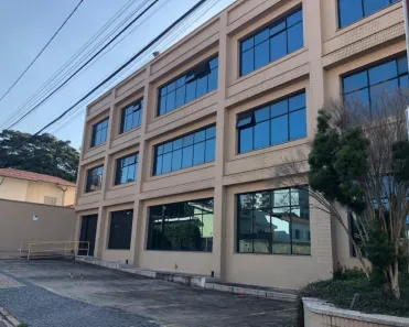 Ponto Comercial para alugar, 2000m² no Cambuí, Campinas