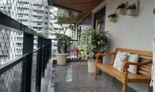 Apartamento com 3 Quartos à venda, 215m² no Santa Rosa, Niterói
