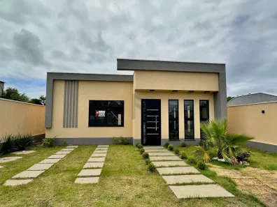 Casa de Condomínio com 3 Quartos à venda, 156m² no São Mateus, São Pedro da Aldeia