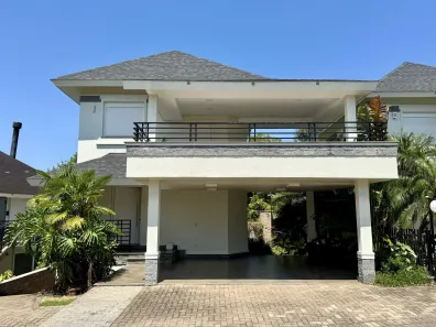 Casa de Condomínio com 3 Quartos à venda, 289m² no Guarani, Novo Hamburgo